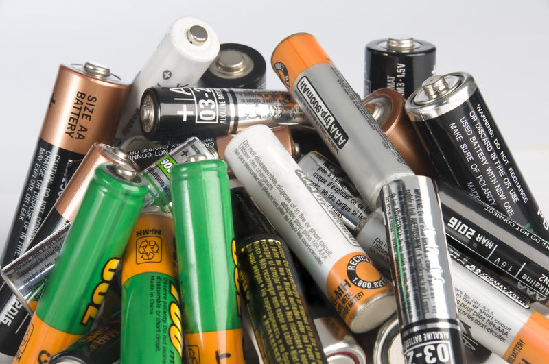 What You Need to Know About Low-Impact Packaging Disposal